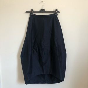 COS egg-shaped navy skirt. Gorgeously flattering